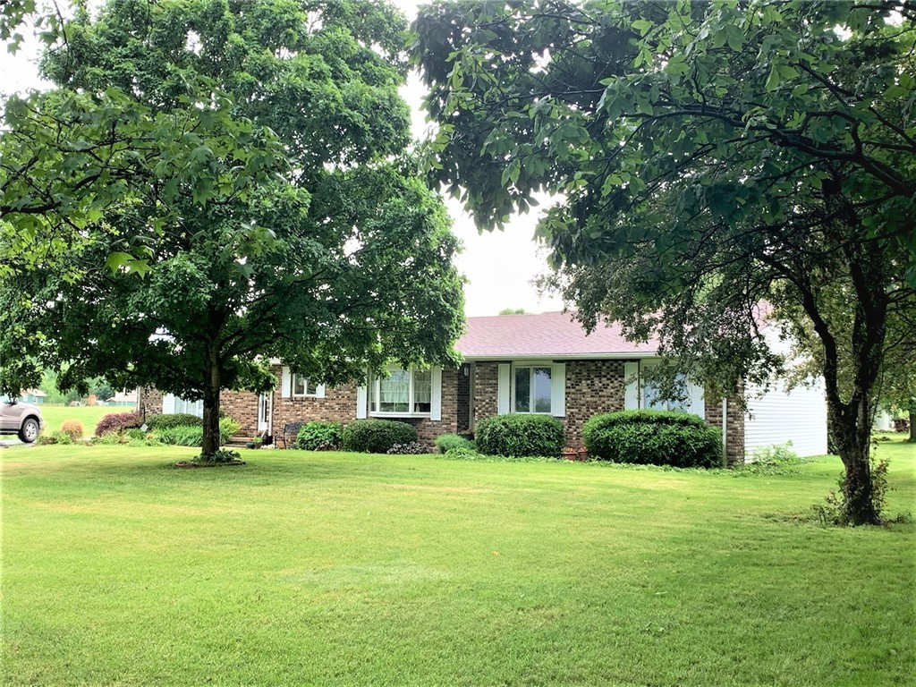 2185 Co Highway 16 Assumption, IL 62510 - Photo 1 of 14