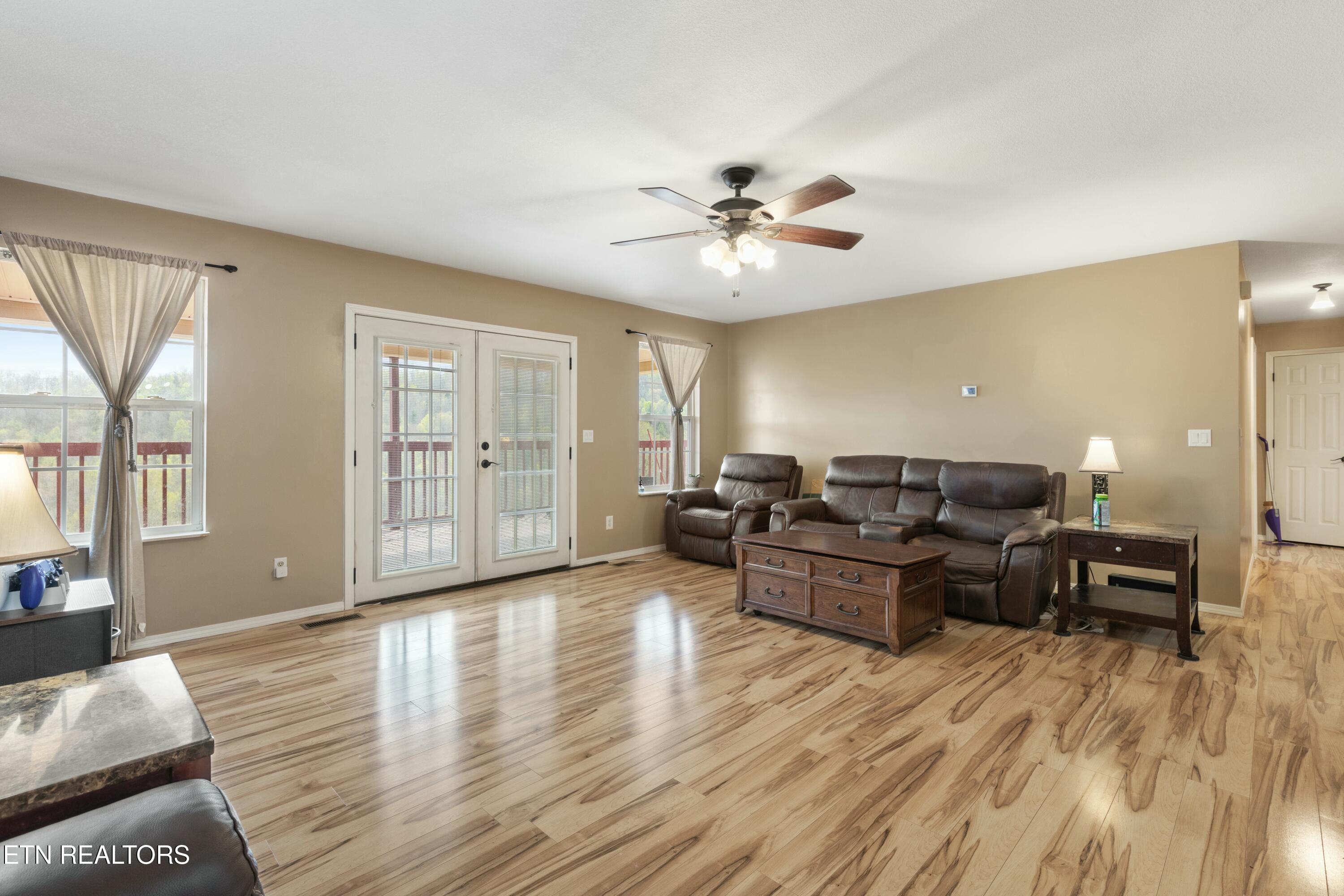 247 Gerald Bonham Road Lancing, TN 37770 - Photo 14 of 40 tempImageqDd5q5