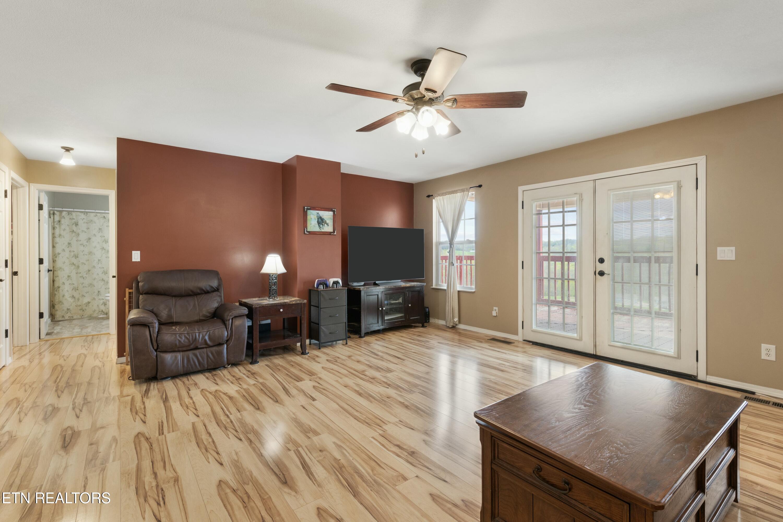 247 Gerald Bonham Road Lancing, TN 37770 - Photo 15 of 40 tempImageZae9nL