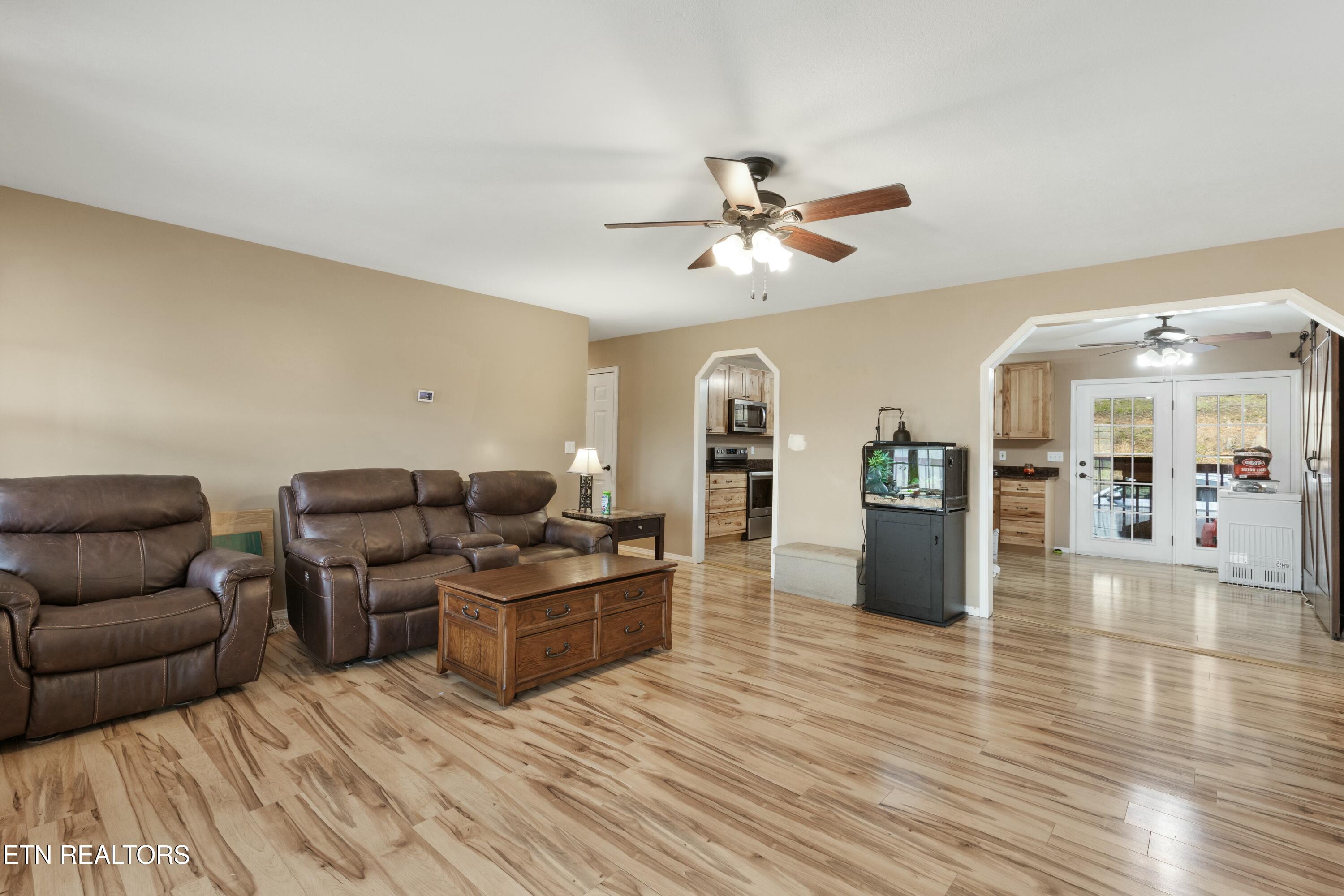 247 Gerald Bonham Road Lancing, TN 37770 - Photo 16 of 40 tempImageqCeXE6