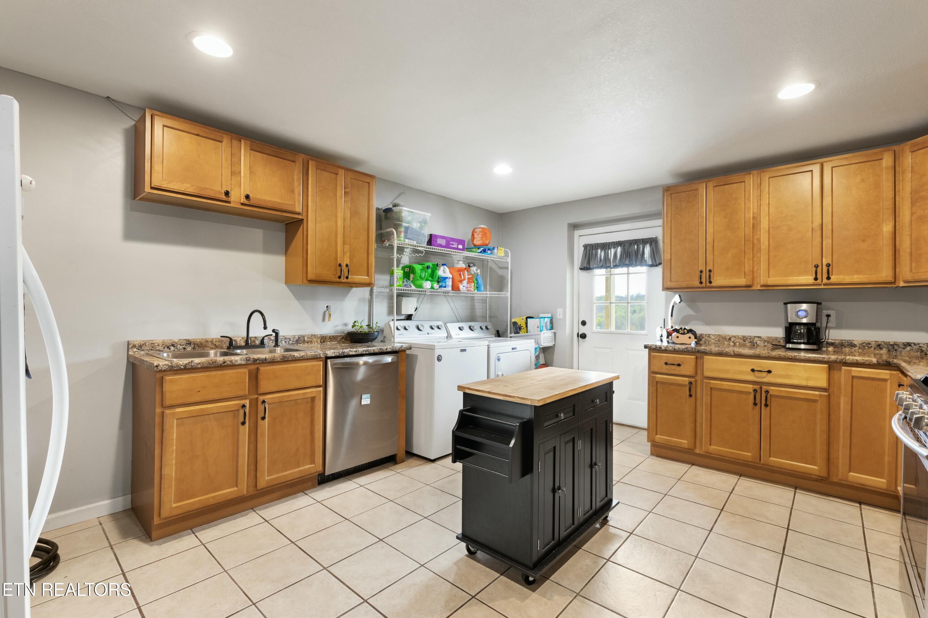 247 Gerald Bonham Road Lancing, TN 37770 - Photo 27 of 40 tempImagezjgnAX