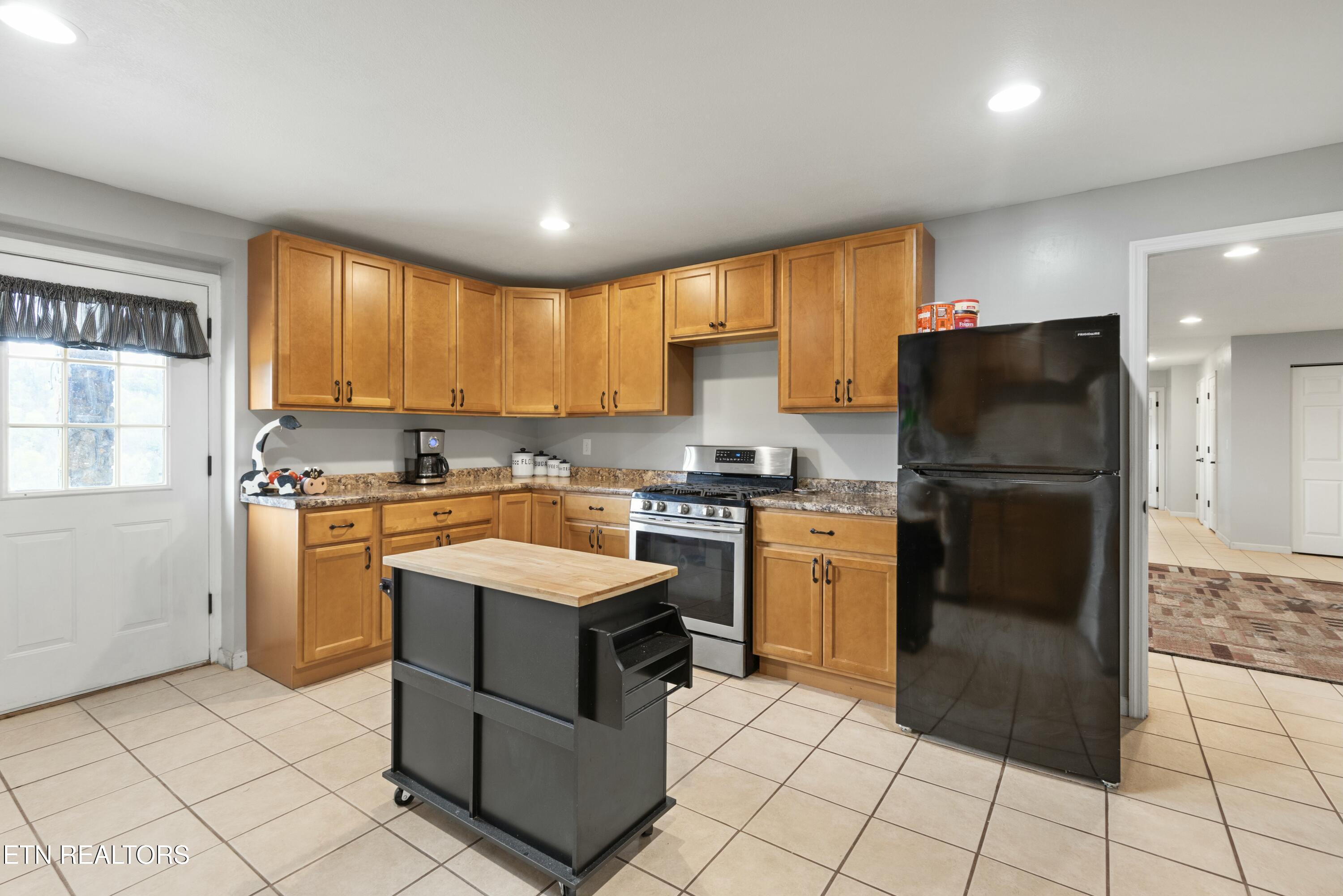 247 Gerald Bonham Road Lancing, TN 37770 - Photo 28 of 40 tempImageeEkRtD