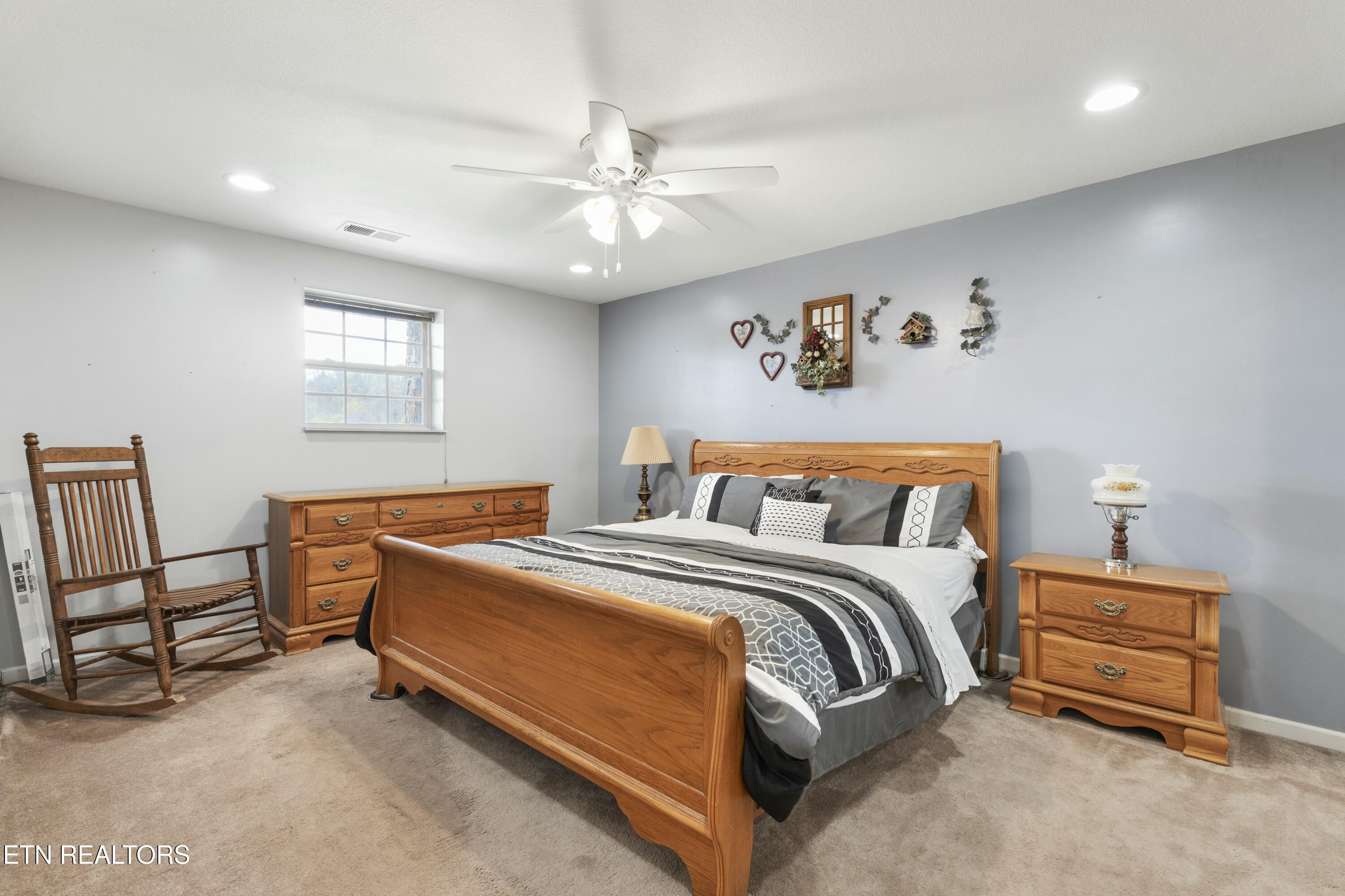 247 Gerald Bonham Road Lancing, TN 37770 - Photo 33 of 40 tempImageQ7eOmO