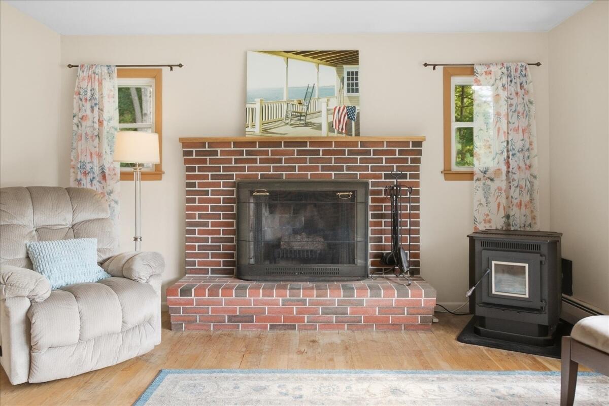 49 Mayfield Road Auburn, ME 04210 - Photo 24 of 65 27-03_Living Room 08