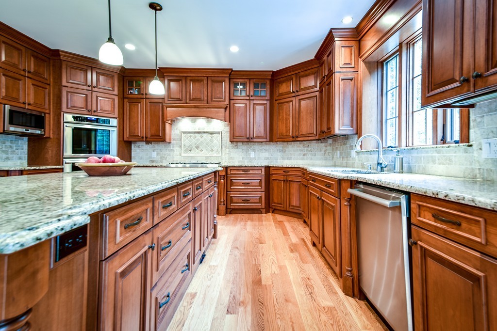 70 Farm Road Sherborn, MA 01770 - Photo 8 of 30 Gallery Image 8