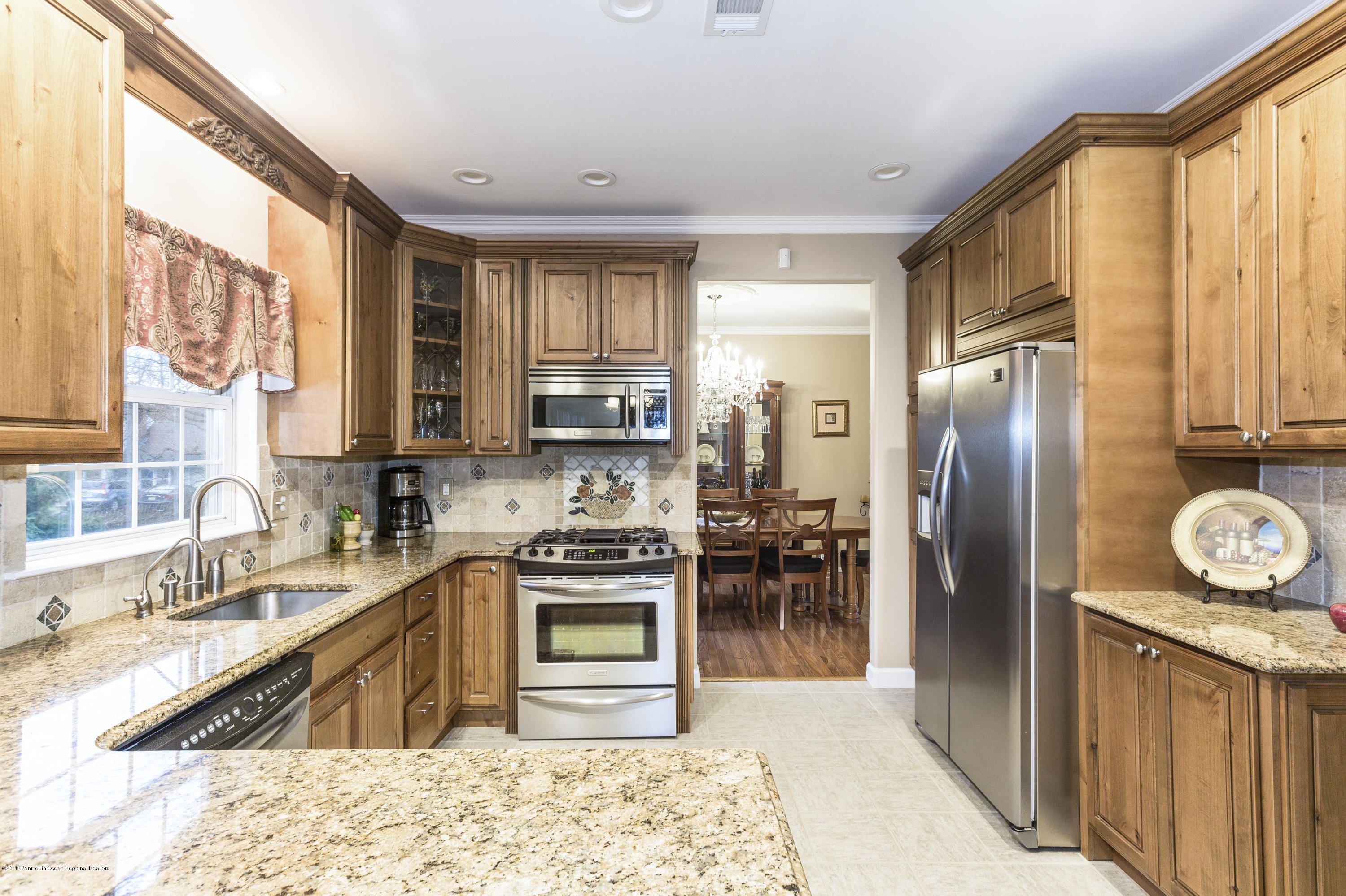 3 Bailey Road Aberdeen, NJ 07747 - Photo 22 of 51 Kitchen
