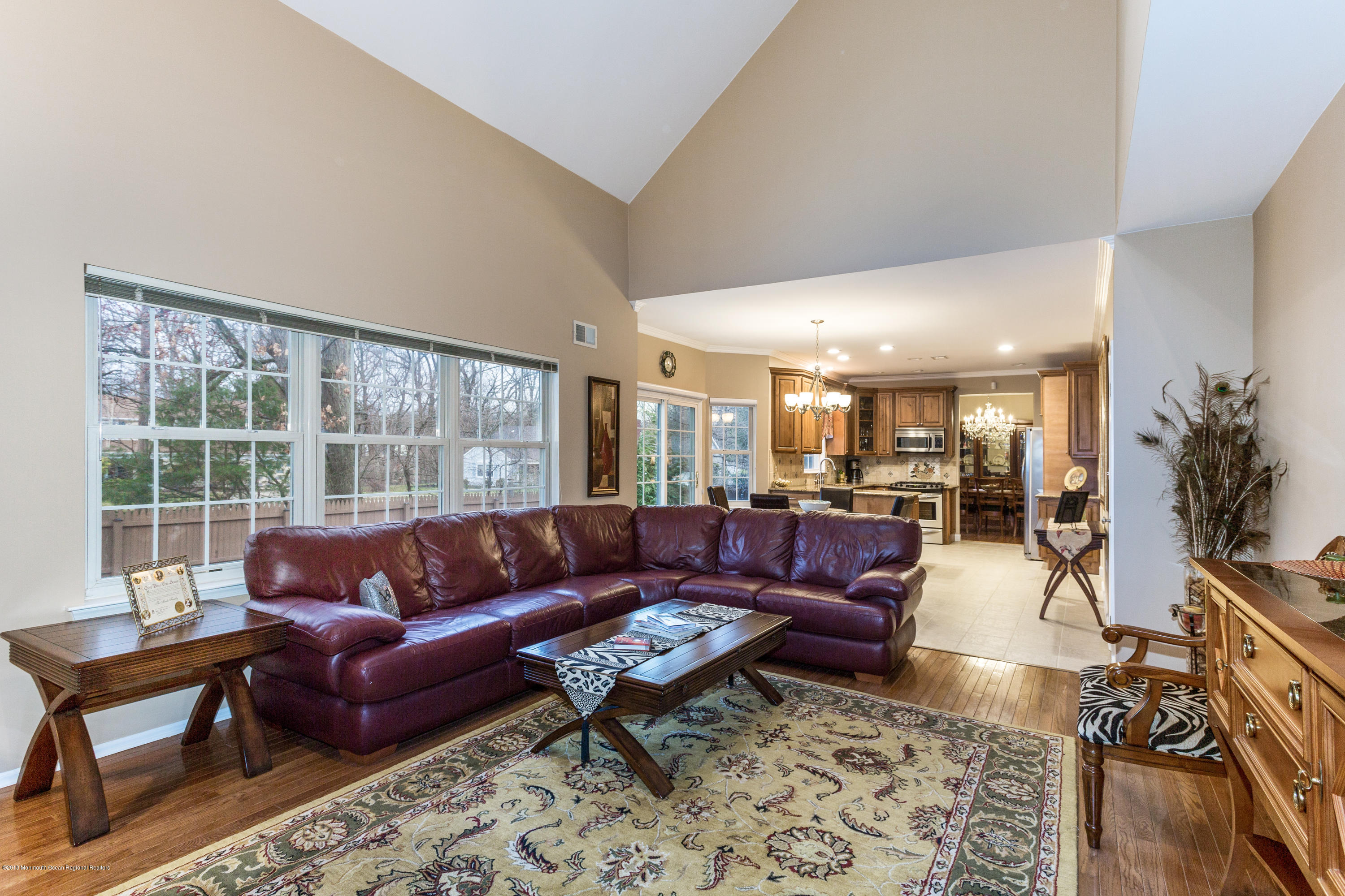 3 Bailey Road Aberdeen, NJ 07747 - Photo 29 of 51 Living Area