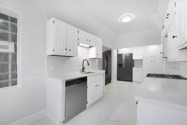 $339,000 | 11340 South Union Avenue, Chicago, IL 60628