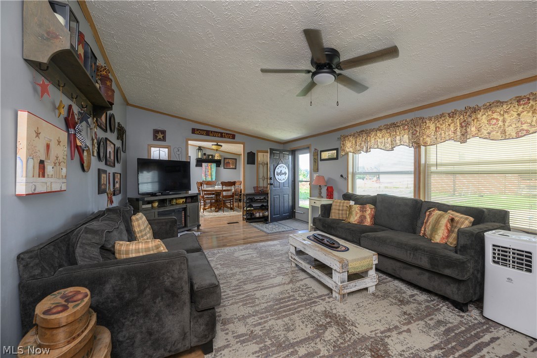 13129 Shank Road Doylestown, OH 44230 - Photo 5 of 23