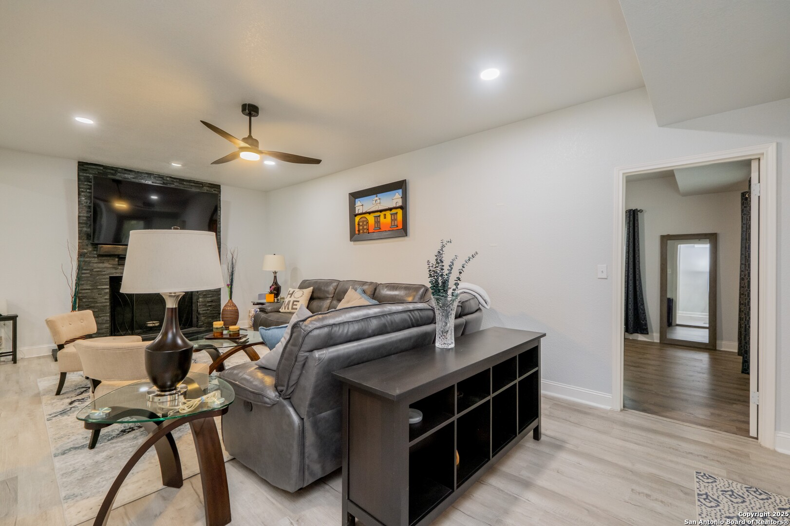 87 Roundup Drive Castle Hills, TX 78213 - Photo 13 of 41