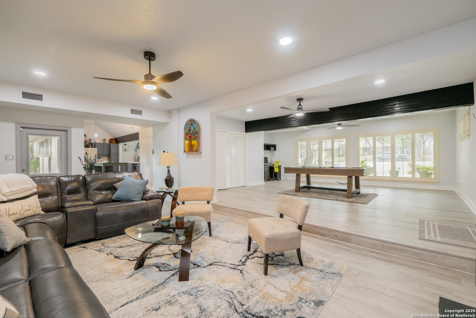 87 Roundup Drive Castle Hills, TX 78213 - Photo 15 of 41