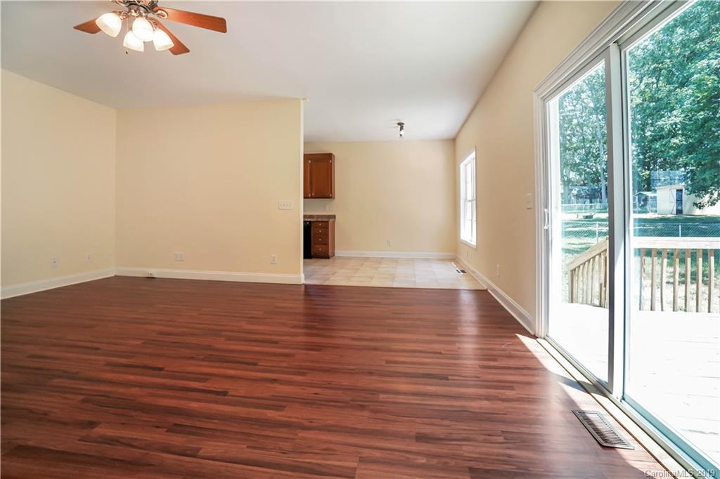 433 Oak Grove Road Kings Mountain, NC 28086 - Photo 9 of 32 Gallery Image 9