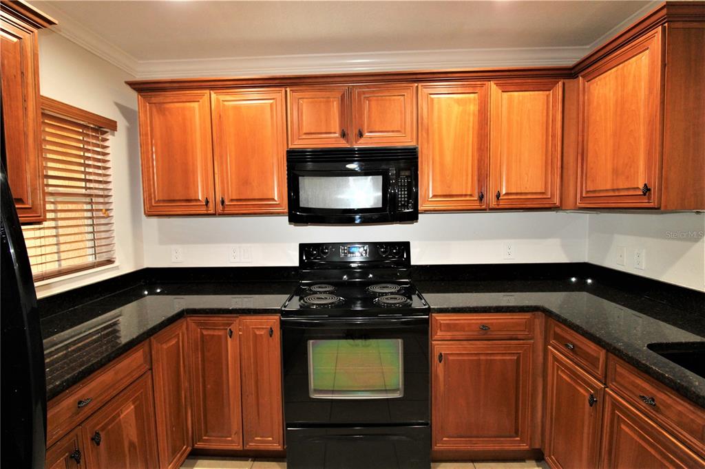 8839 White Sage Loop Lakewood Ranch, FL 34202 - Photo 3 of 22