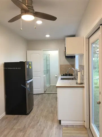 $1,600 | 58-xx Sw 122nd Avenue, Unit 3, Miami, FL 33183