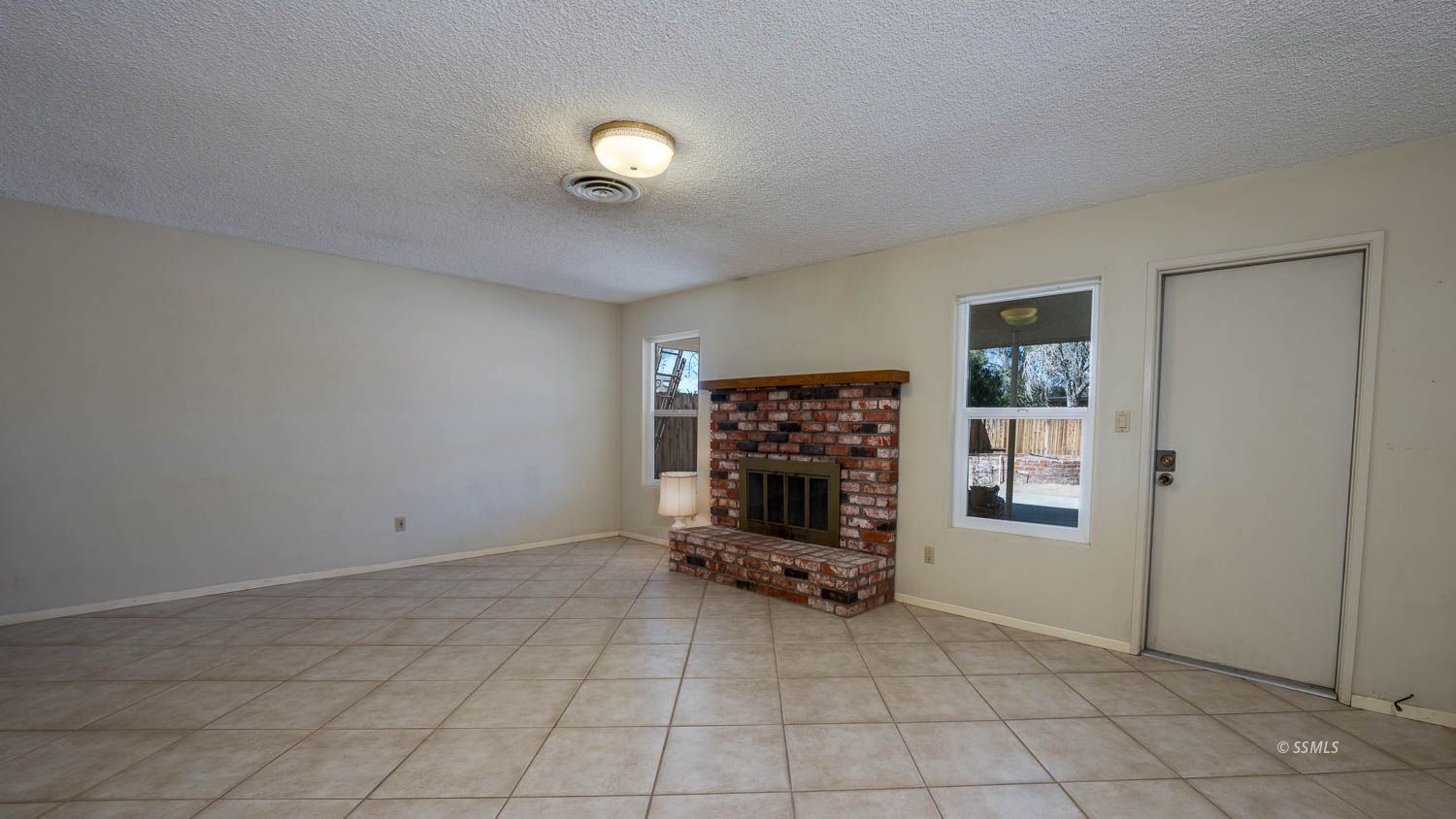 515 Las Posas Street Ridgecrest, CA 93555 - Photo 12 of 32 Gallery Image 12