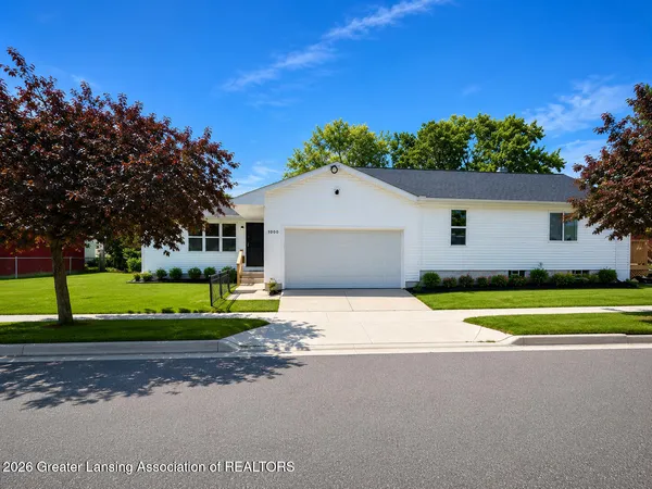 $295,000 | 1000 Samantha Avenue, Lansing, MI 48910