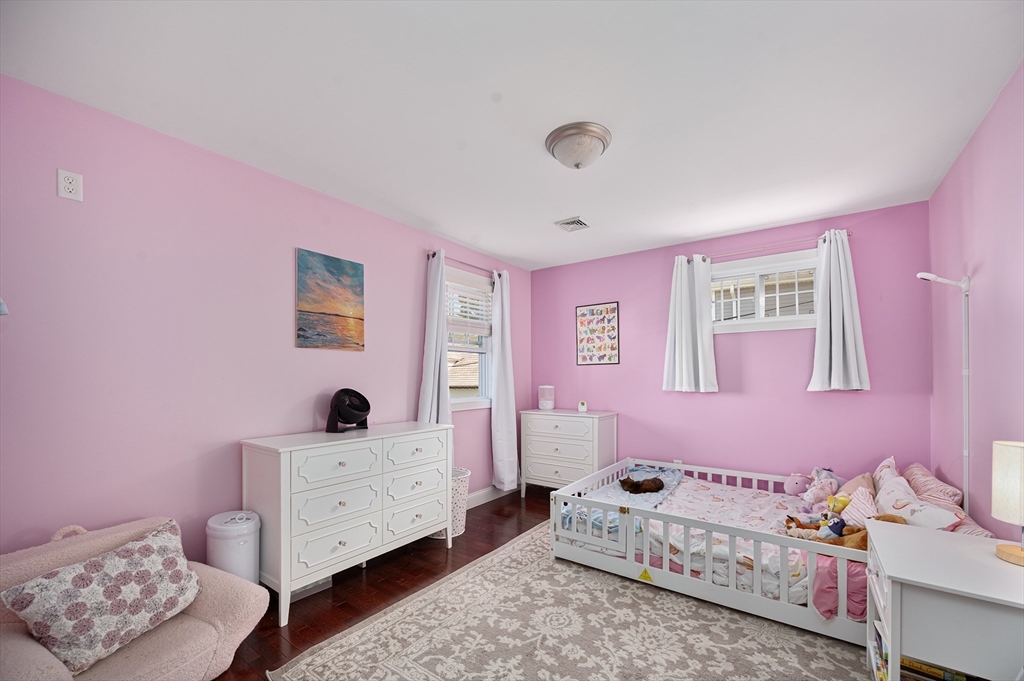 267 Lincoln Avenue Fall River, MA 02720 - Photo 36 of 41 a bedroom with a bed and a window