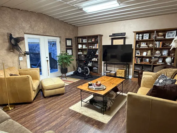 $1,300,000 | 1030 North Carrington Avenue, Buffalo, WY 82834