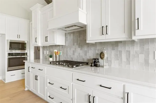 $709,950 | 7007 North Kirkwood Avenue, Kansas City, MO 64151