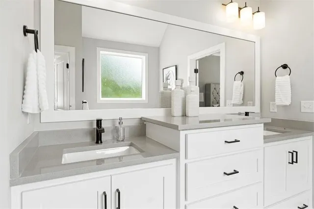 $709,950 | 7007 North Kirkwood Avenue, Kansas City, MO 64151