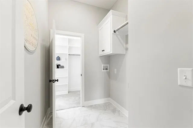 $709,950 | 7007 North Kirkwood Avenue, Kansas City, MO 64151