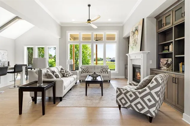 $709,950 | 7007 North Kirkwood Avenue, Kansas City, MO 64151