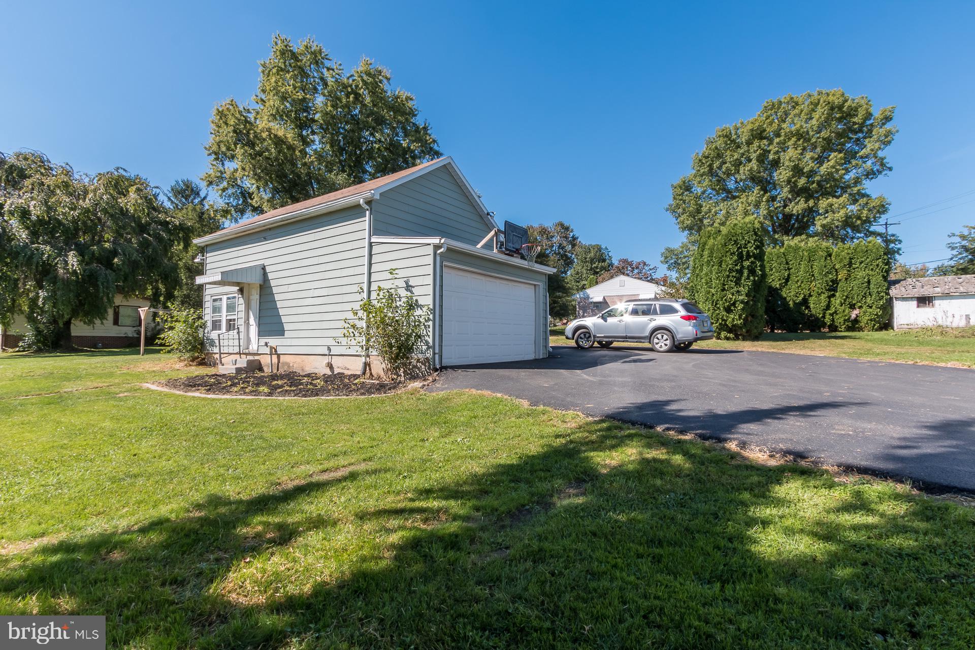 4693 East Prospect Road York, PA 17406 - Photo 31 of 35 Gallery Image 31