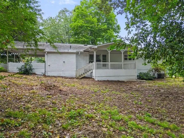 $2,300 | 2352 Elmwood Circle Southeast, Atlanta, GA 30339