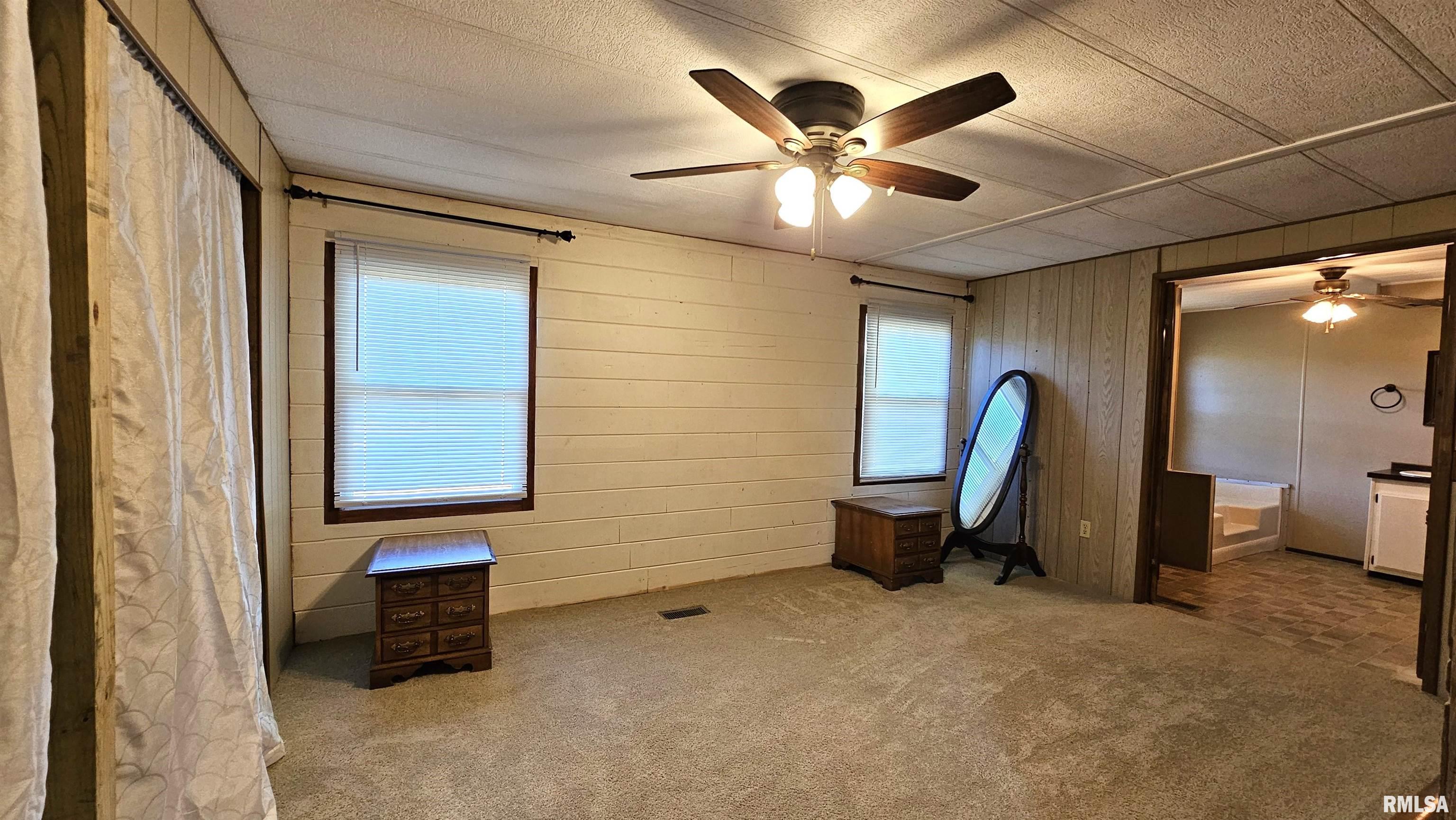 14228 Lake Of Egypt Road Marion, IL 62959 - Photo 26 of 41