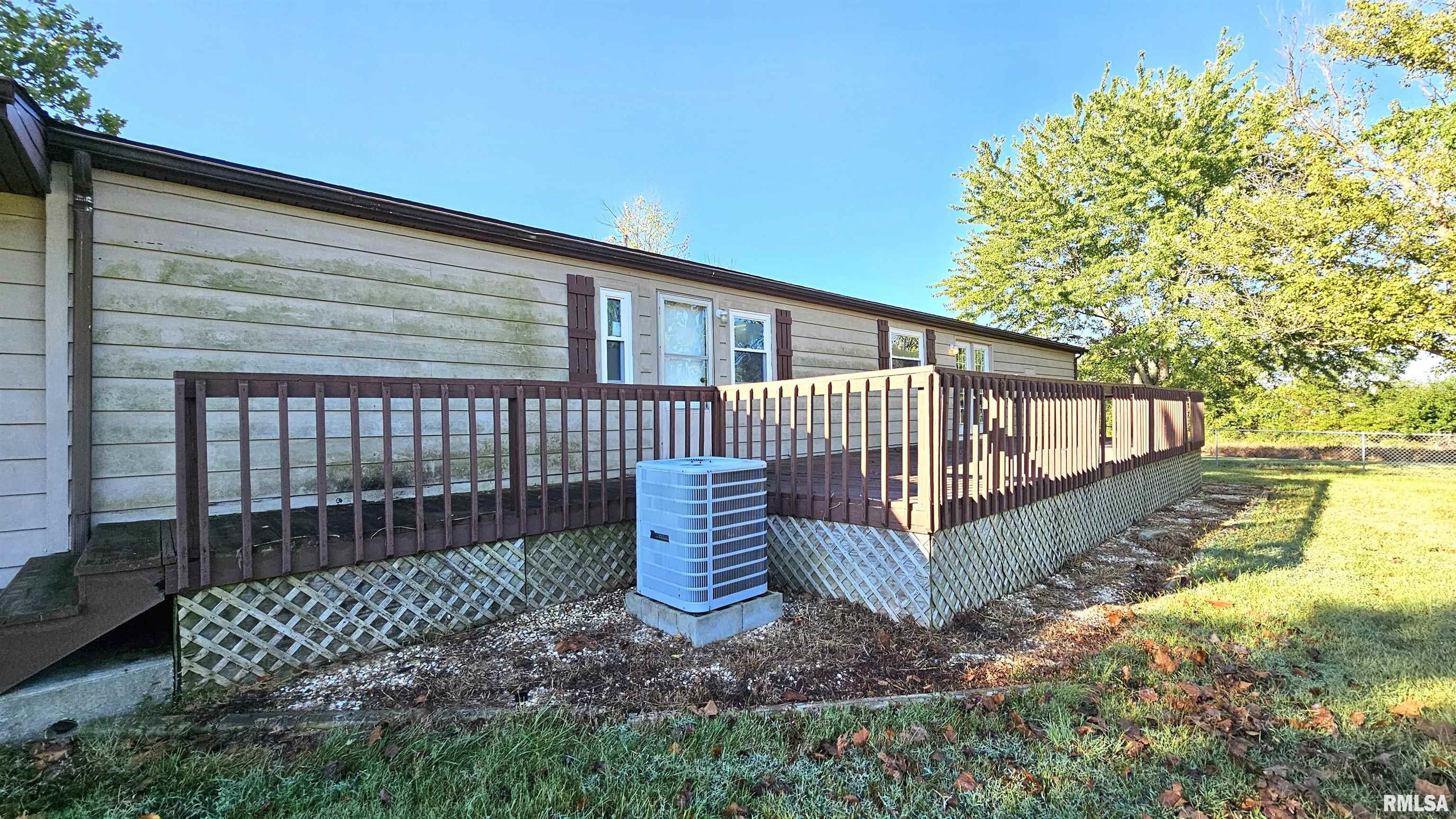 14228 Lake Of Egypt Road Marion, IL 62959 - Photo 34 of 41