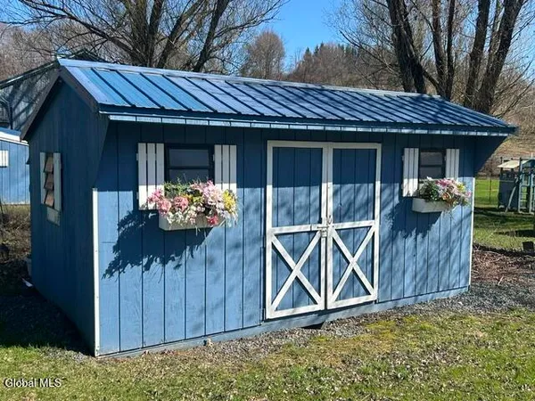 $599,000 | 70 Town Office Road, Troy, NY 12180