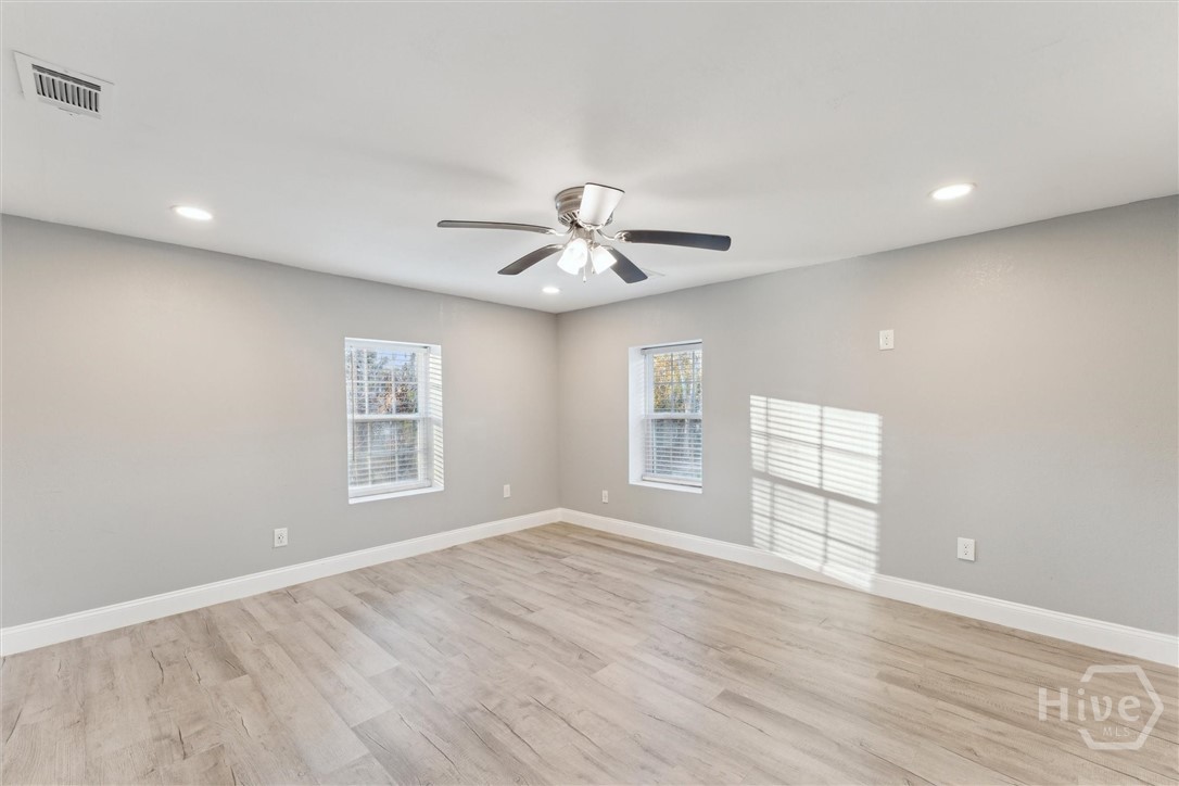 8576 East B Cooper Highway Midway, GA 31320 - Photo 15 of 37