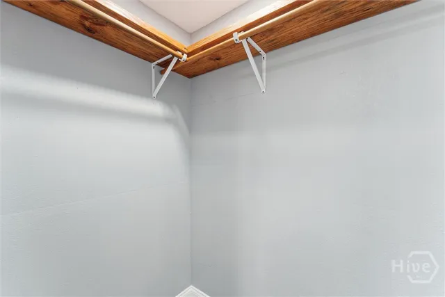 $1,800 | 8576 East B Cooper Highway, Midway, GA 31320