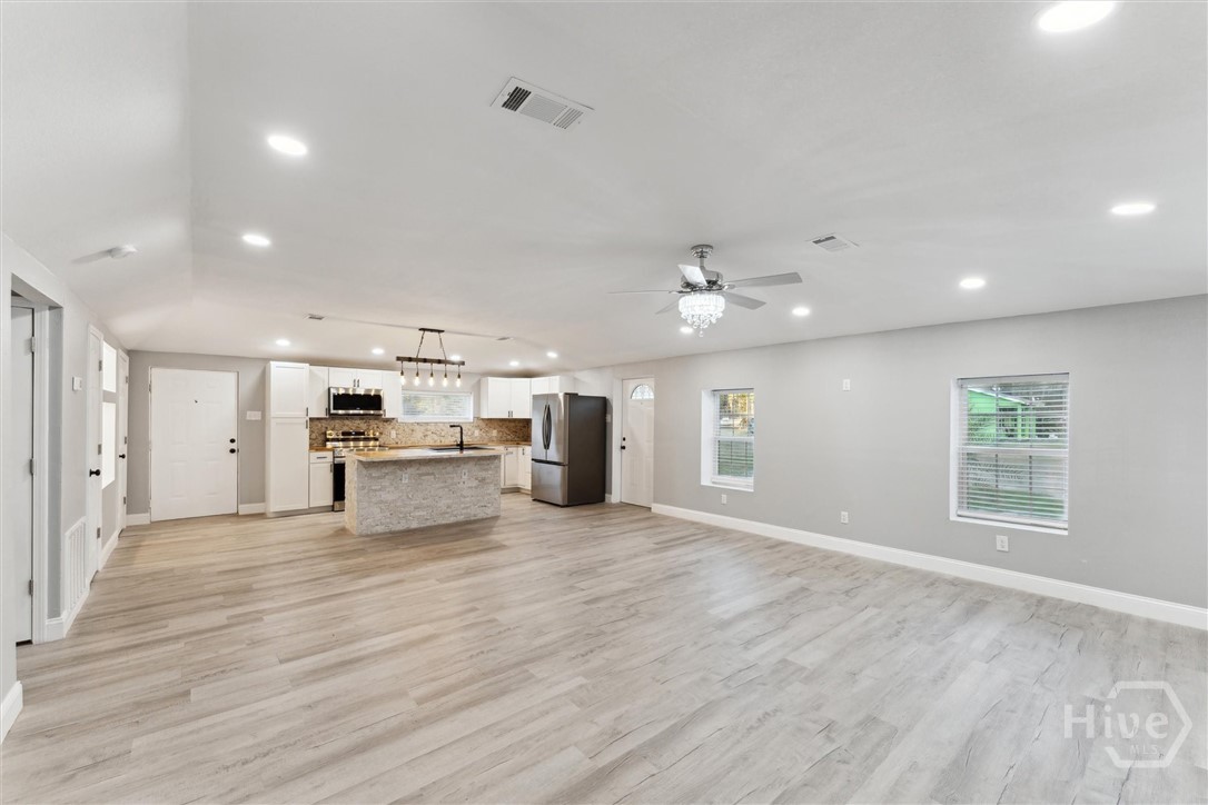 8576 East B Cooper Highway Midway, GA 31320 - Photo 8 of 37