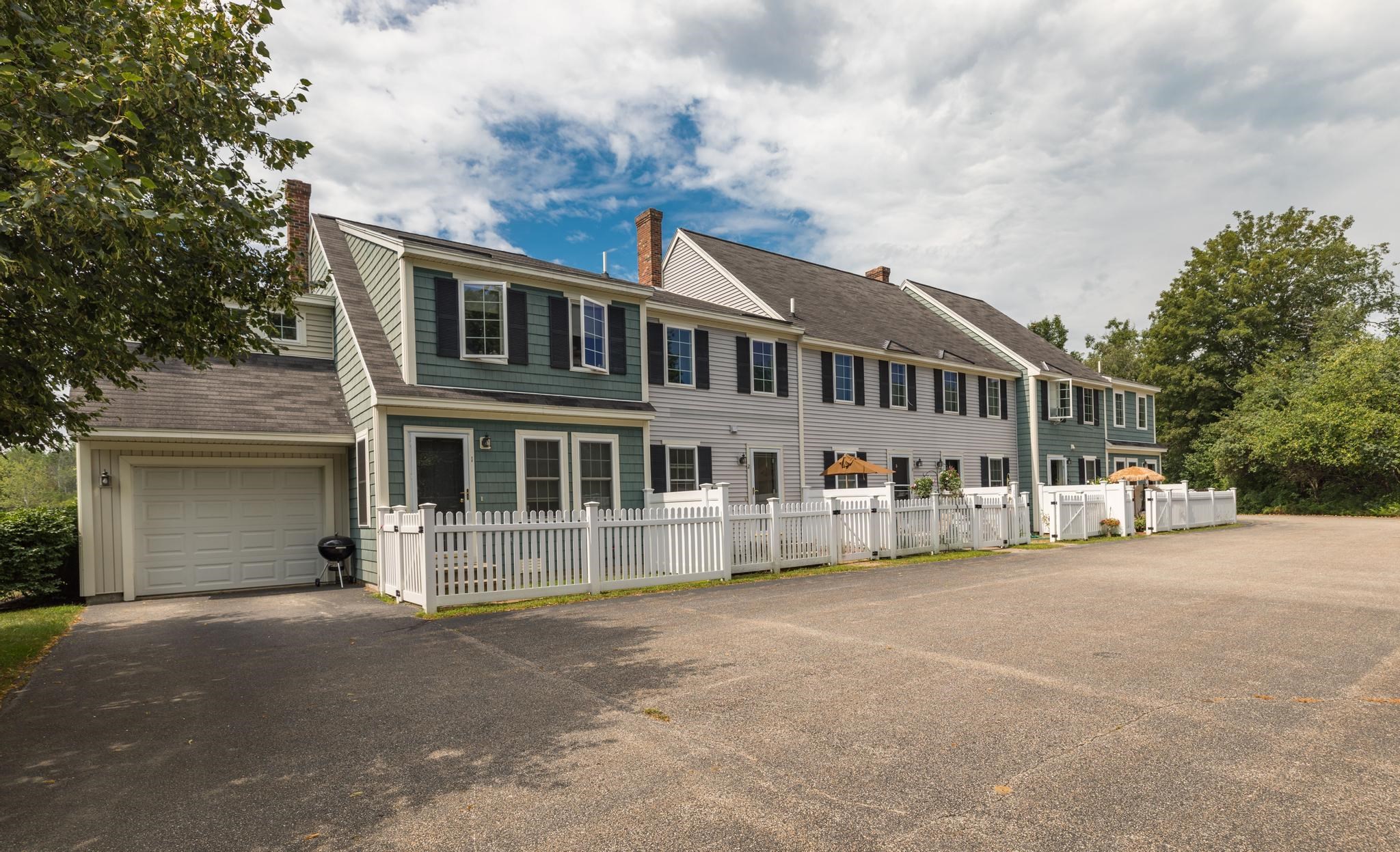 2 Elizabeth Road South Berwick, ME 03908 - Photo 7 of 29