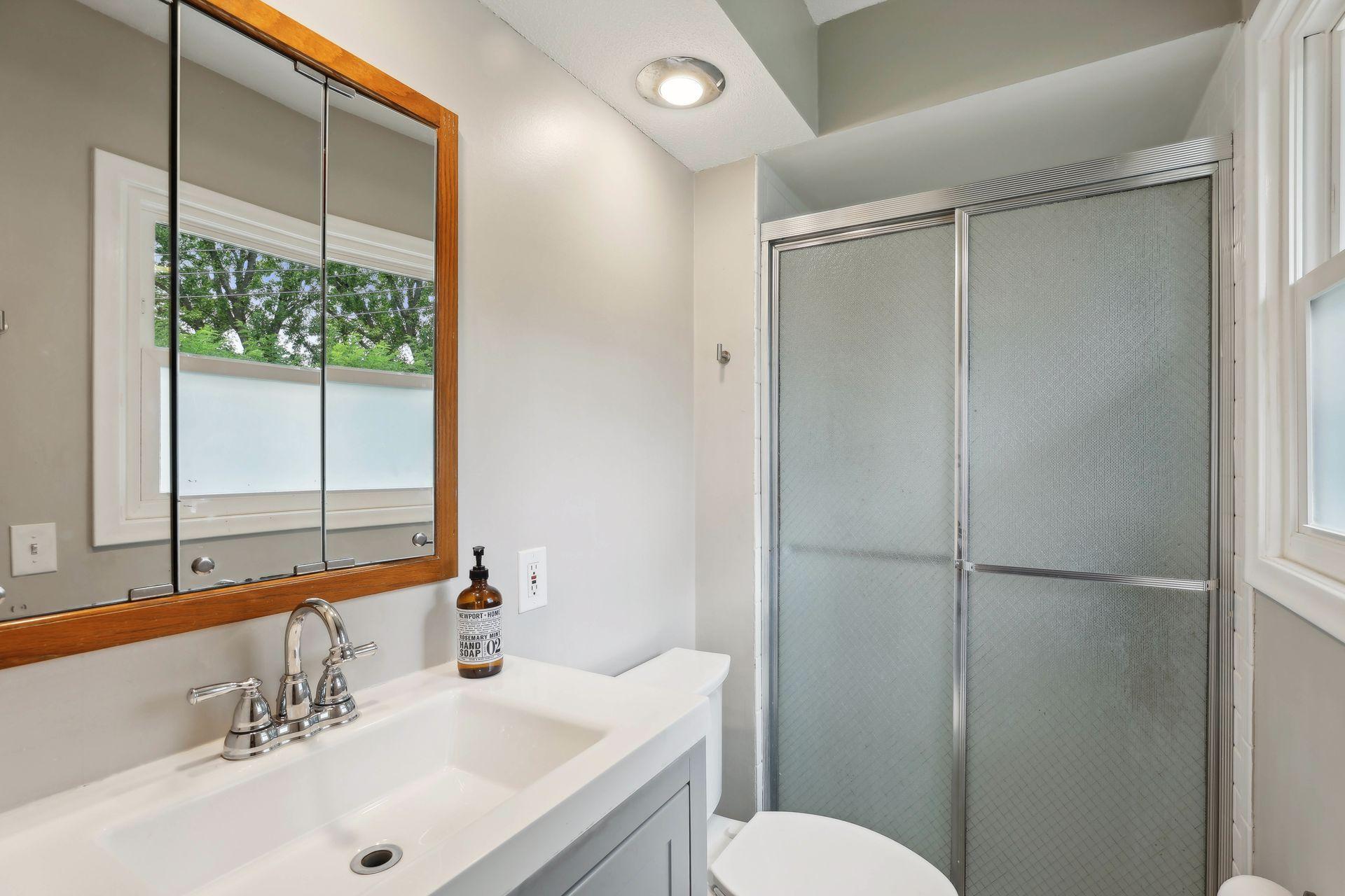 3317 West 87th Street Bloomington, MN 55431 - Photo 18 of 37