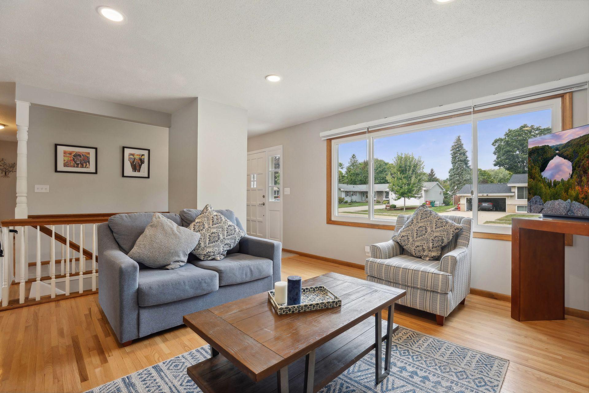 3317 West 87th Street Bloomington, MN 55431 - Photo 2 of 37