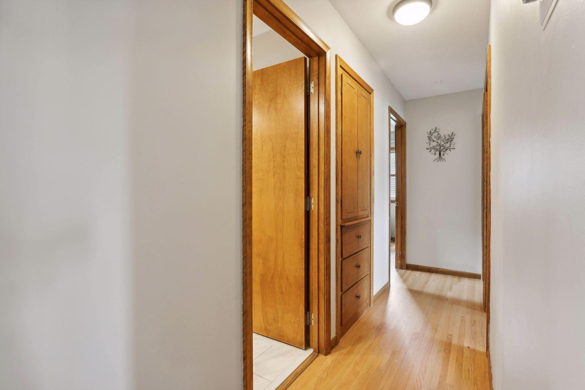 3317 West 87th Street Bloomington, MN 55431 - Photo 24 of 37