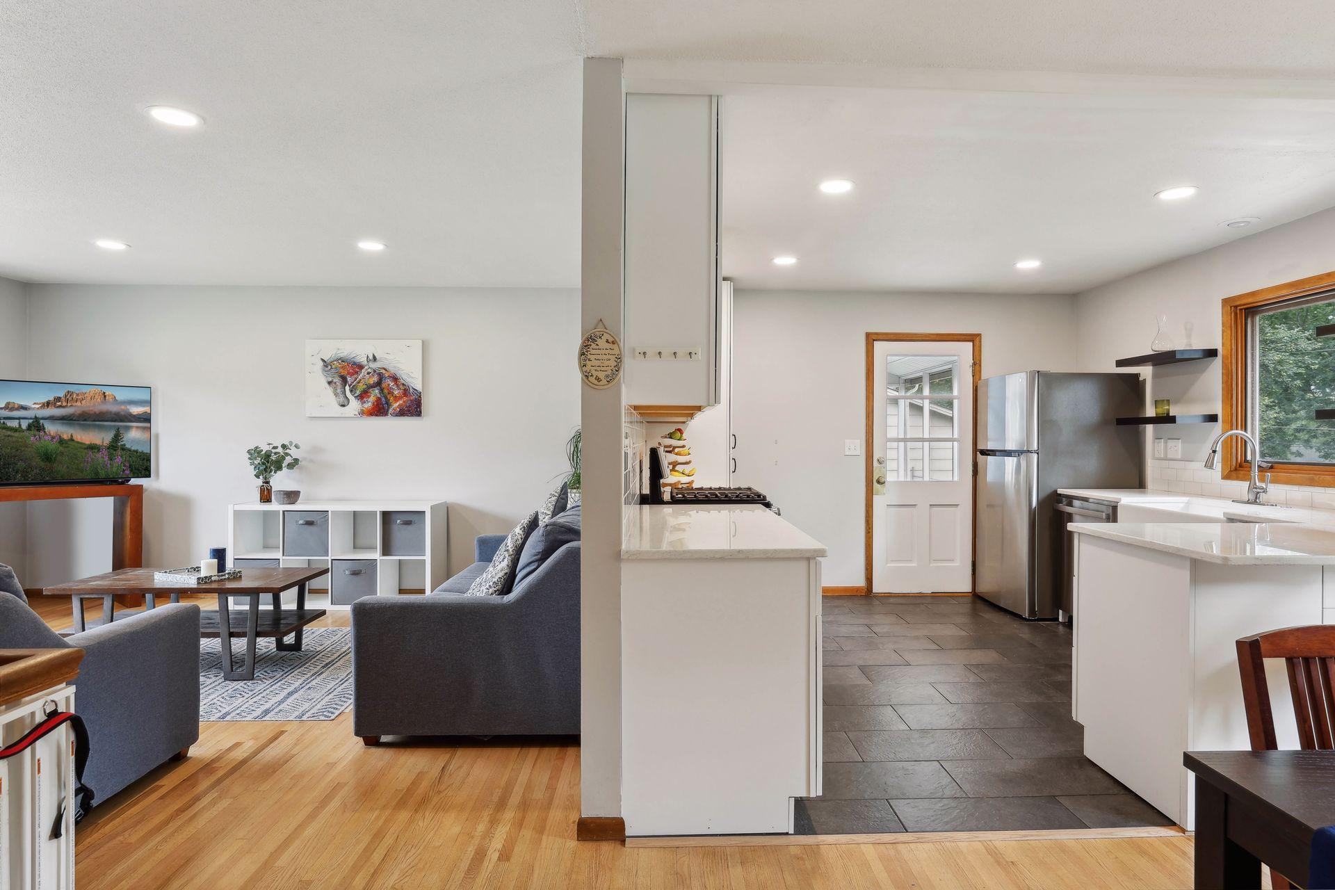 3317 West 87th Street Bloomington, MN 55431 - Photo 25 of 37