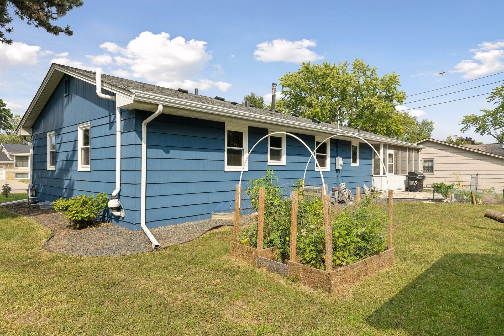 3317 West 87th Street Bloomington, MN 55431 - Photo 35 of 37