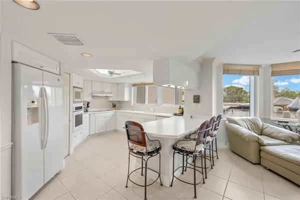 $17,000 | 6849 Grenadier Boulevard, Unit 201, Naples, FL 34108