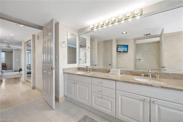 $17,000 | 6849 Grenadier Boulevard, Unit 201, Naples, FL 34108