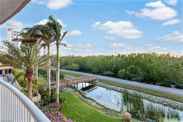 $17,000 | 6849 Grenadier Boulevard, Unit 201, Naples, FL 34108