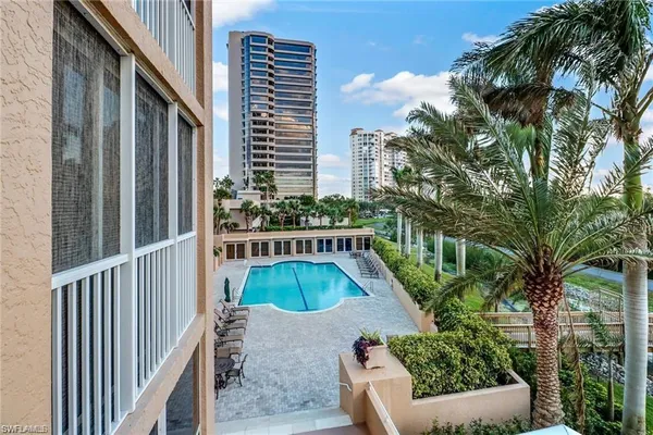 $17,000 | 6849 Grenadier Boulevard, Unit 201, Naples, FL 34108