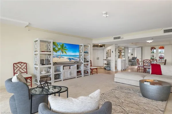 $17,000 | 6849 Grenadier Boulevard, Unit 201, Naples, FL 34108