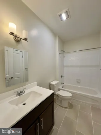 $1,699 | 5608 Bucknell Road, Unit 5608B, Baltimore, MD 21206