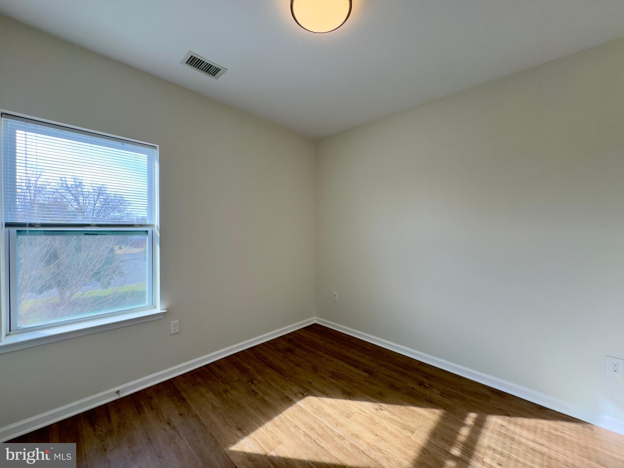 5608 Bucknell Road, Unit 5608B Baltimore, MD 21206 - Photo 6 of 13