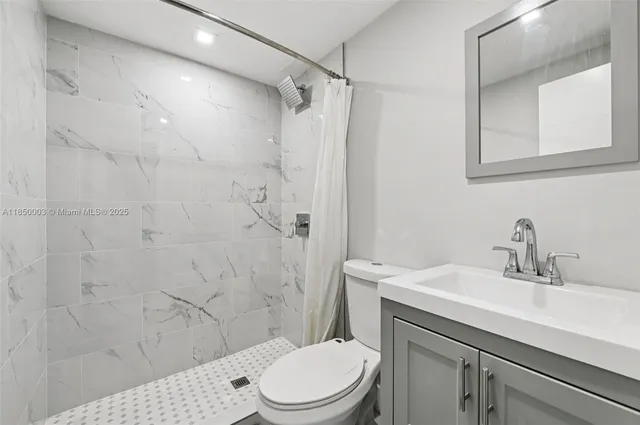 $418,000 | 2897 Northeast 12th Avenue, Pompano Beach, FL 33064