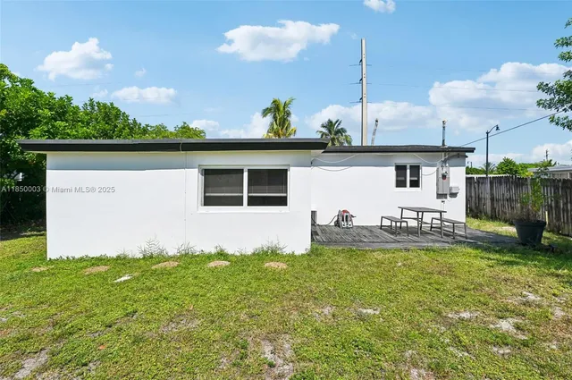 $418,000 | 2897 Northeast 12th Avenue, Pompano Beach, FL 33064