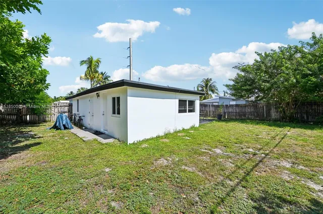 $418,000 | 2897 Northeast 12th Avenue, Pompano Beach, FL 33064